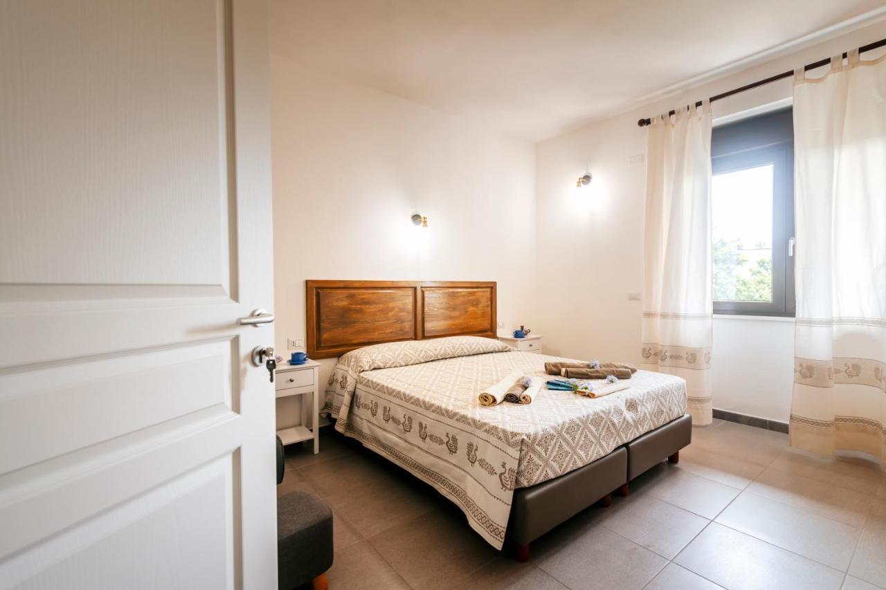 Domo Mediterranea Affittacamere-Guest House SantʼAntìoco Zewnętrze zdjęcie