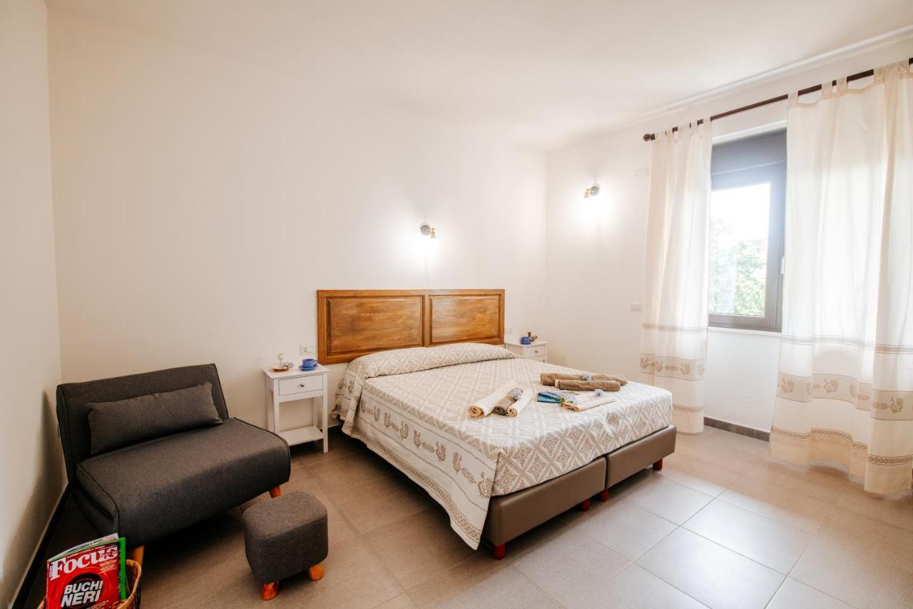 Domo Mediterranea Affittacamere-Guest House SantʼAntìoco Zewnętrze zdjęcie